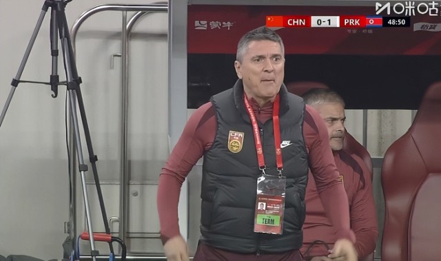 C7官方-主力被抽走，替补照样赢！安东尼奥为什么永远不让我们失望？|朝鲜|U23|体育比赛|新人|球队_新浪体育_新浪新闻