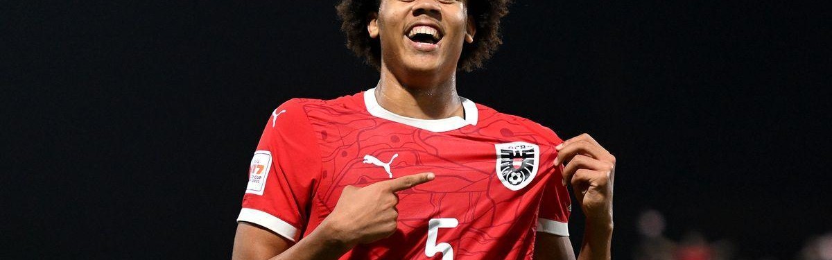 C7官网-利物浦动态：全力截胡拜仁，杰拉德点头回归，罗伯逊转会再生变数