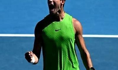 C7-俄罗斯选手前赴后继挑战世界第一阿尔卡拉斯